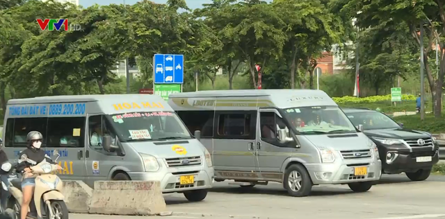 Sở GTVT TP Hồ Chí Minh kiến nghị tăng nặng hình phạt với xe dù bến cóc - Ảnh 1.