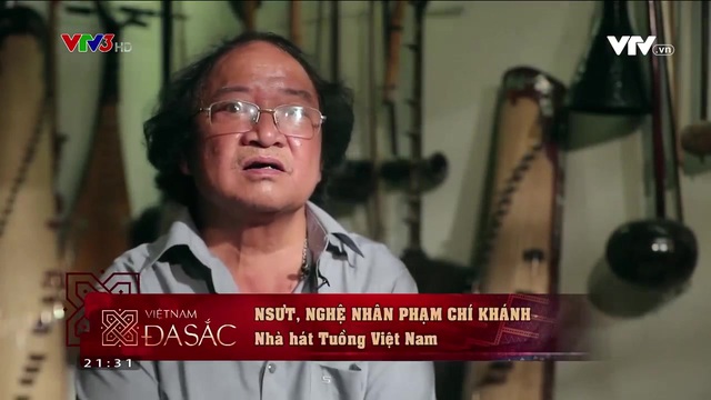 Việt Nam đa sắc: Nghệ nhân phố cổ gìn giữ nghề làm đàn dân tộc - Ảnh 1.