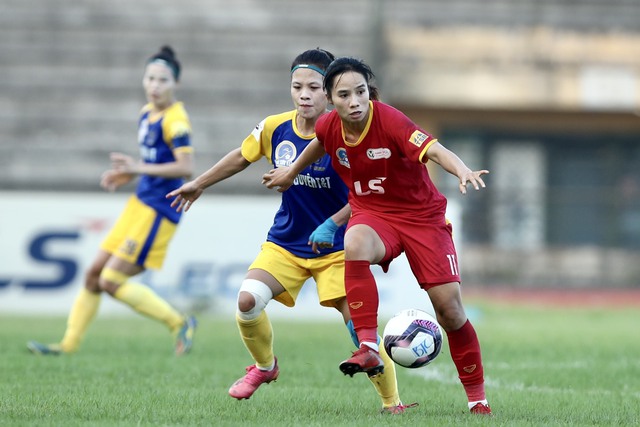 Vòng 8 giải bóng đá Nữ VĐQG – cúp Thái Sơn Bắc 2022: TP.HCM I xây chắc ngôi đầu - Ảnh 1.