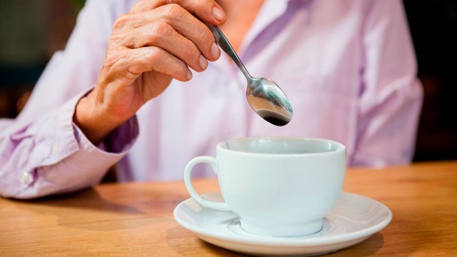 Uống 2 - 3  tách cà phê mỗi ngày có thể giúp kéo dài tuổi thọ - Ảnh 1.