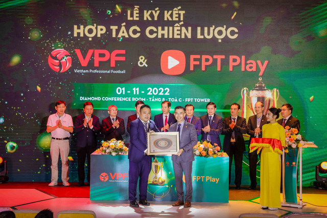 VPF và FPT hợp tác trong 5 mùa giải liên tiếp, giúp nâng tầm bóng đá Việt - Ảnh 1.