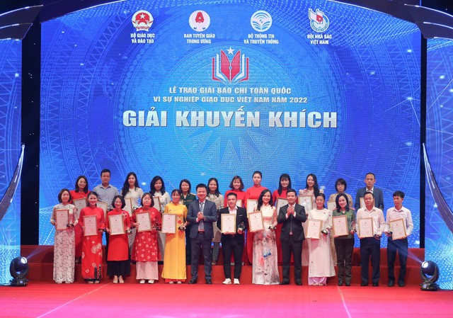 VTV giành giải đặc biệt Giải báo chí toàn quốc Vì sự nghiệp Giáo dục Việt Nam 2022 - Ảnh 12.