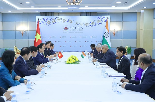 Thủ tướng đề nghị Ấn Độ mở cửa thị trường hơn nữa cho hàng hóa Việt Nam - Ảnh 1.