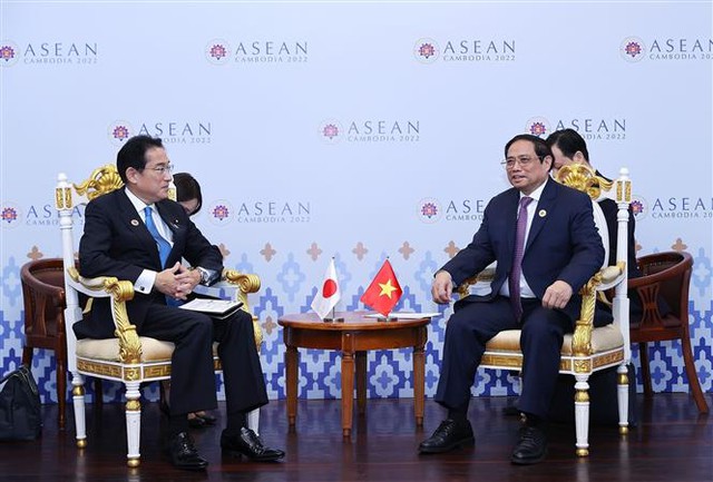 Thủ tướng Chính phủ Phạm Minh Chính gặp Thủ tướng Nhật Bản Kishida Fumio - Ảnh 2.