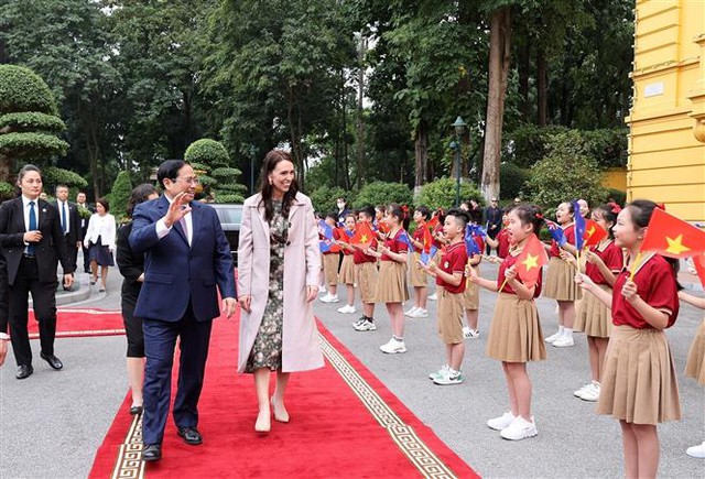 Thủ tướng Phạm Minh Chính chủ trì lễ đón Thủ tướng New Zealand thăm chính thức Việt Nam - Ảnh 4.