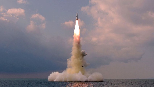 Hàn Quốc - Mỹ tập trận phòng thủ tên lửa sau vụ phóng SRBM của Triều Tiên - Ảnh 1.