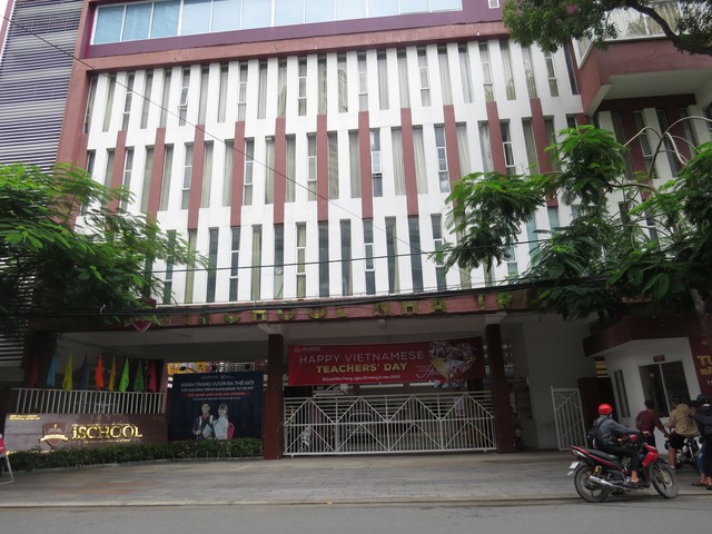 Khánh Hòa: Hàng chục học sinh bán trú nhập viện cấp cứu nghi ngộ độc thực phẩm - Ảnh 1.