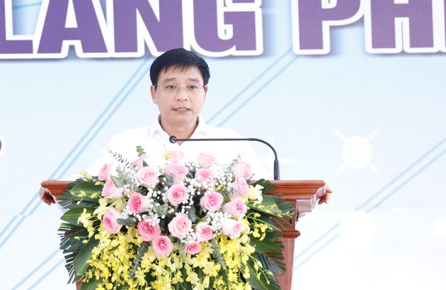 Thủ tướng Phạm Minh Chính dự lễ phát động thi đua đẩy mạnh phát triển hạ tầng đồng bộ, hiện đại, chống lãng phí - Ảnh 5.