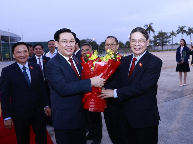 Chủ tịch Quốc hội Vương Đình Huệ lên đường dự AIPA-43, thăm chính thức Campuchia và Philippines - Ảnh 1.