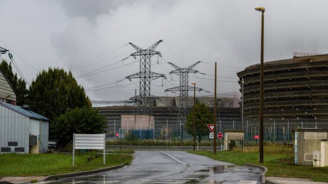 Pháp đối mặt nguy cơ thiếu điện và cắt điện vào đầu năm 2023 - Ảnh 1.