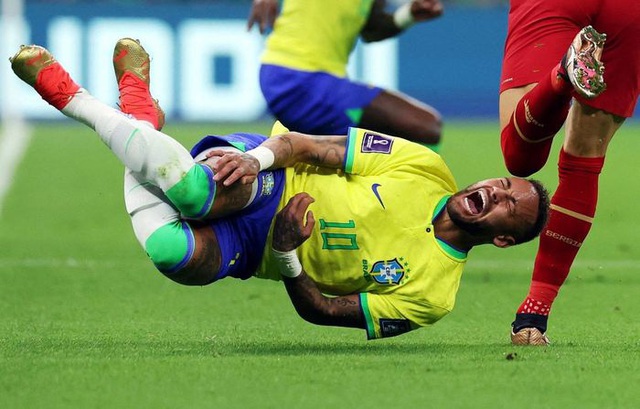 ĐT Brazil trả giá đắt sau chiến thắng Serbia - Ảnh 1.