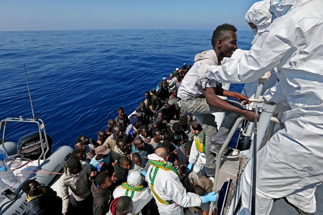281.000 vụ nhập cư trái phép vào châu Âu tính đến hết tháng  10 - Ảnh 1.