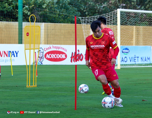 ĐT Việt Nam tăng cường rèn đấu pháp, Châu Ngọc Quang hi vọng được ra sân đấu Borussia Dortmund - Ảnh 7.