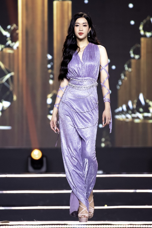 6 thí sinh có vòng eo nhỏ nhất Hoa hậu Việt Nam 2022 - Ảnh 15.