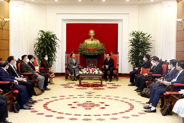 Tăng cường hợp tác giữa hai Ban Tổ chức Trung ương Việt Nam - Lào - Ảnh 1.