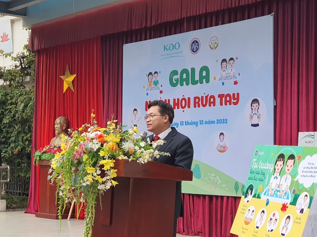 700 học sinh tiểu học Hà Nội hào hứng tham gia Ngày hội rửa tay - Ảnh 1.