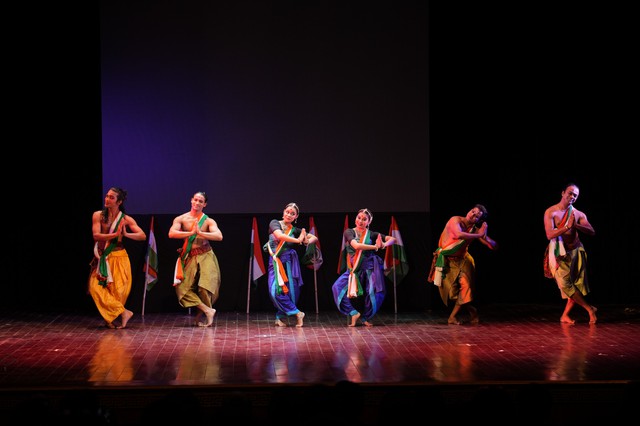 Đặc sắc đêm diễn Múa cổ điển Ấn Độ - Ảnh 9.