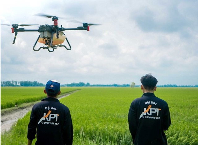 Drone XAG cùng nông dân trồng lúa Việt Nam gia tăng thu nhập - Ảnh 3.
