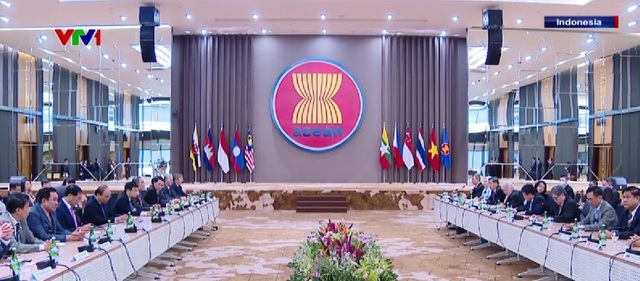 Việt Nam luôn đóng góp tích cực để xây dựng ASEAN đoàn kết, vững mạnh - Ảnh 1.