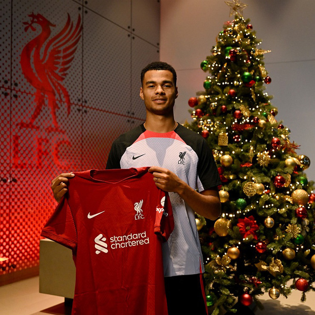 Liverpool công bố tân binh Gakpo giá 37 triệu bảng, nhận áo số 18 - Ảnh 3.