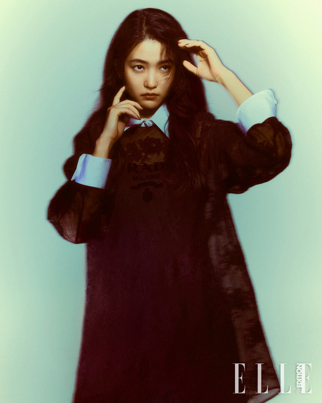 Kim Tae Ri cuốn hút trên Elle tháng 12 - Ảnh 3.