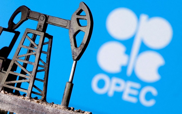 OPEC+ giữ nguyên sản lượng dầu thắt chặt - Ảnh 1.