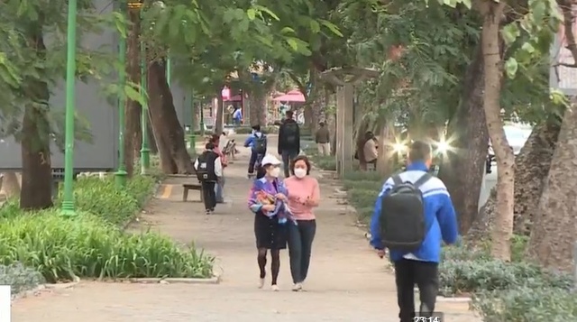 Hà Nội triển khai thêm một số tuyến phố đi bộ dịp cuối năm - Ảnh 1.