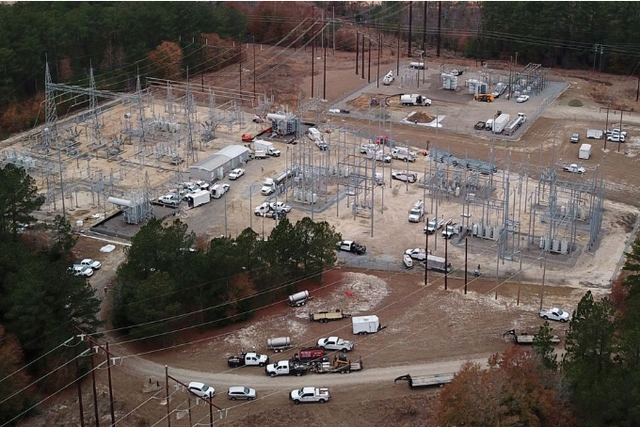 Bang Bắc Carolina khôi phục cấp điện sau vụ tấn công vào trạm biến áp - Ảnh 1.