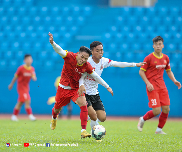 U23 Việt Nam thắng đậm CLB Long An trong trận giao hữu cuối tại Bình Dương - Ảnh 1.