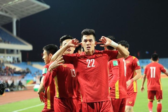 BXH FIFA tháng 2/2022: ĐT Việt Nam vững top 100, ĐT Trung Quốc tụt hạng - Ảnh 1.