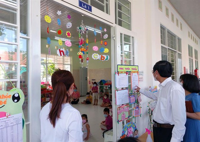 Tây Ninh: Hầu hết giáo viên, học sinh, phụ huynh đồng thuận với việc học trực tiếp - Ảnh 1.