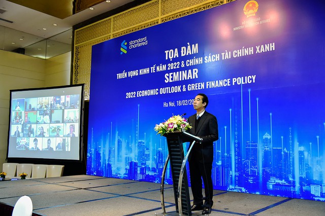 Chuyên gia Standard Chartered dự báo kinh tế Việt Nam tăng trưởng 6,7% trong năm 2022 - Ảnh 1.