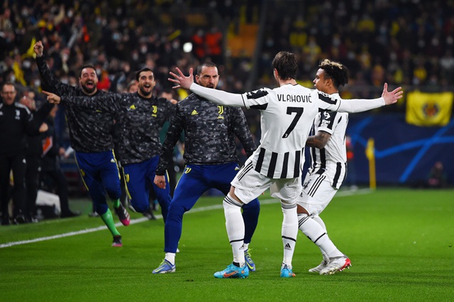 Villarreal 1-1 Juventus | Juve đánh rơi chiến thắng | Vòng 1/8 UEFA Champions League - Ảnh 2.