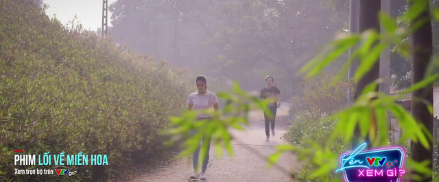 The way to the flower land - Episode 9: Thanh shyly apologized to Loi - Photo 2.