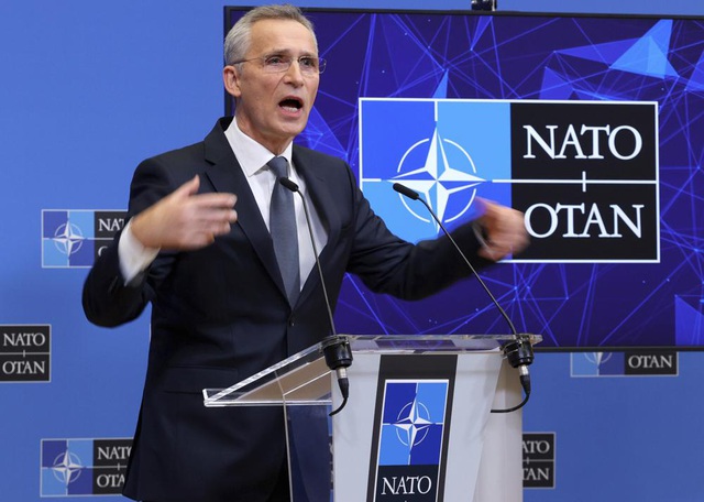 Châu Âu và NATO áp đặt trừng phạt mới, Nga sẵn sàng cử phái đoàn đàm phán với Ukraine - Ảnh 1.
