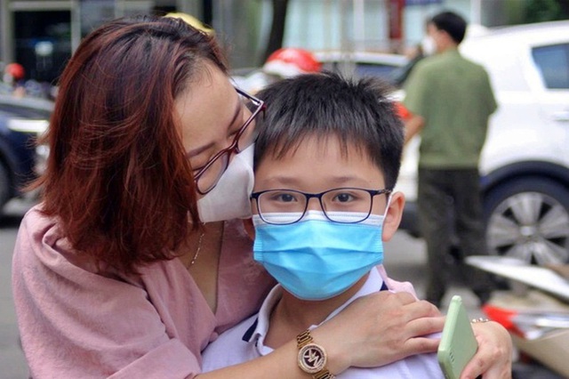 Việt Nam nỗ lực, tự tin tiếp cận và triển khai chiến dịch tiêm vaccine COVID-19 cho trẻ em - Ảnh 1.