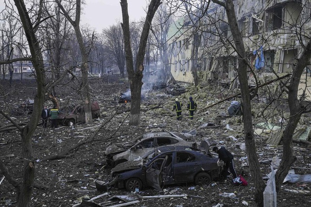 Khủng hoảng Nga - Ukraine bước sang tuần thứ ba: Giao tranh vẫn diễn ra ác liệt - Ảnh 2.