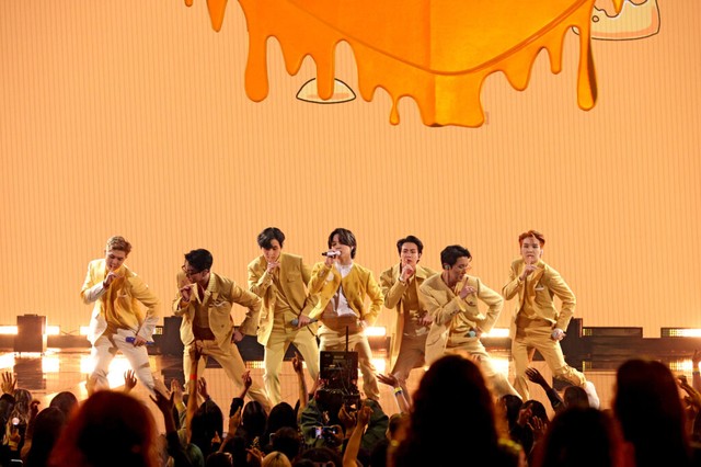 BTS tổ chức concert đầu tiên tại Hàn Quốc sau 2 năm - Ảnh 2.