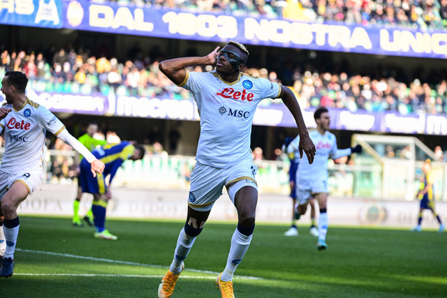 Napoli giành chiến thắng trên sân của Verona - Ảnh 1.