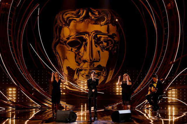 The Power of the Dog giành giải Phim hay nhất tại BAFTAs, Dune dẫn đầu với 5 chiến thắng - Ảnh 1.