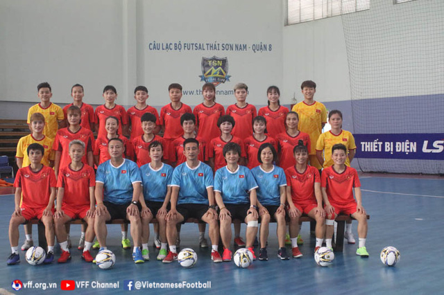 22 cầu thủ của đội tuyển nữ futsal quốc gia hội quân tại TP. Hồ Chí Minh - Ảnh 1.