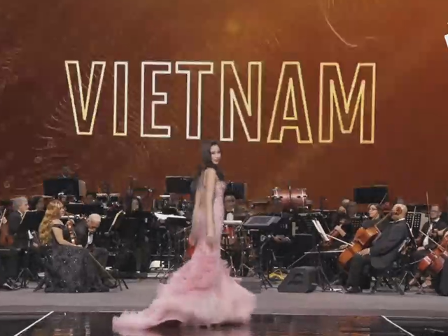 Phần trình diễn ấn tượng của Đỗ Thị Hà tại Chung kết Miss World 2021 - Ảnh 4.