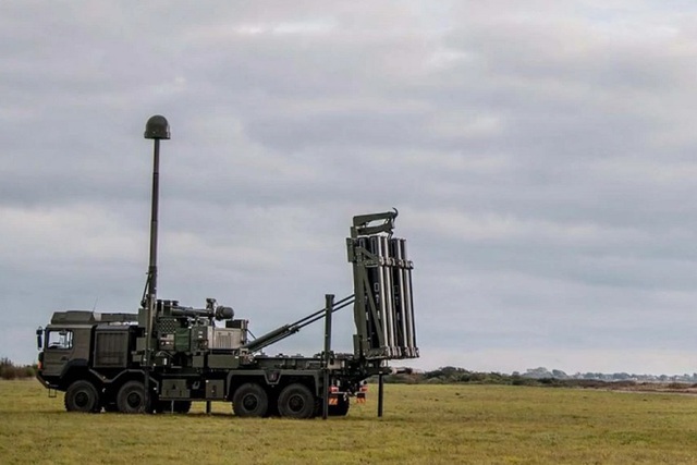 UK deploys missile defense system to Poland - Photo 1.
