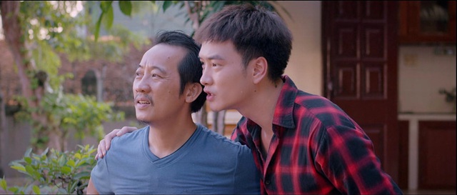 The way to the flower domain: Thanh Binh - Trong Lan deciphers the hotness of his father and son Lam - Loi - Photo 2.
