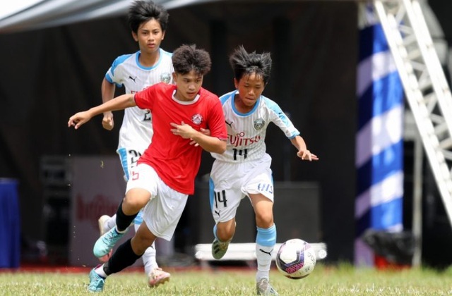 U13 Ho Chi Minh City won the U13 International Youth Football Championship Vietnam - Japan - Photo 1.