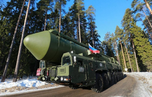 Kremlin: Russia only uses nuclear weapons if threatened - Photo 1.