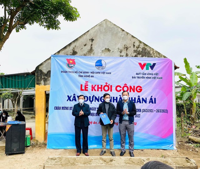 Quỹ Tấm lòng Việt khởi công xây dựng nhà cho 2 hộ gia đình tại tỉnh Nghệ An - Ảnh 3.