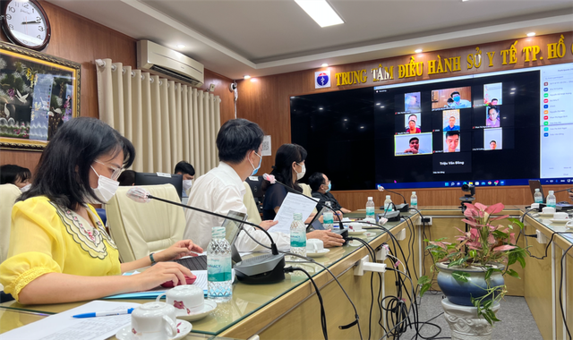 Sở Y tế TP Hồ Chí Minh đối thoại trực tuyến với người dân - Ảnh 1.