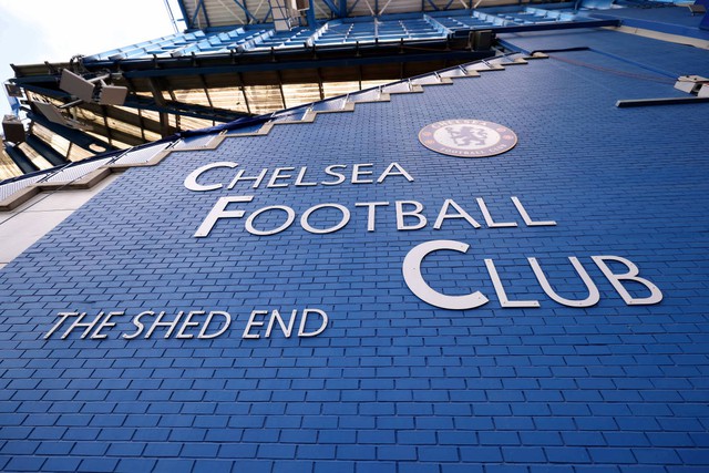 Chelsea is in the process of finding a new owner - Photo 1.