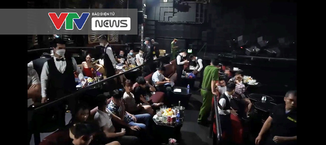 TP Hồ Chí Minh: Lại phát hiện gần 100 người dương tính với ma túy tại quán bar Ferso - Ảnh 2.